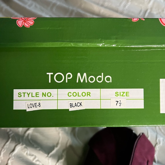 TOP Moda Heeled Boots - Picture 4 of 4